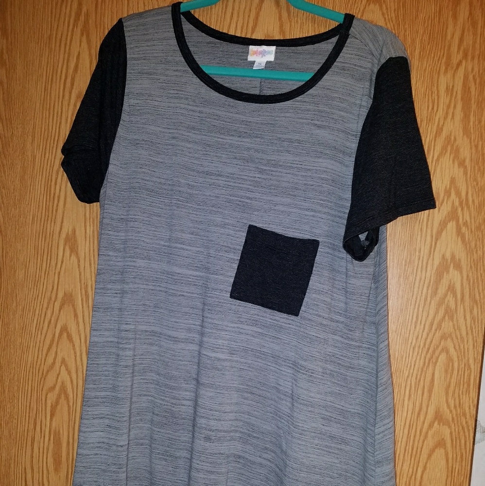 Lularoe xl Carly